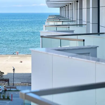 Retro Apartment In Infinity Beach Resort Mamaia Exterior photo